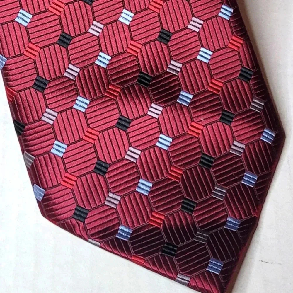 Van Heusen Men's Geometric Pattern Necktie *